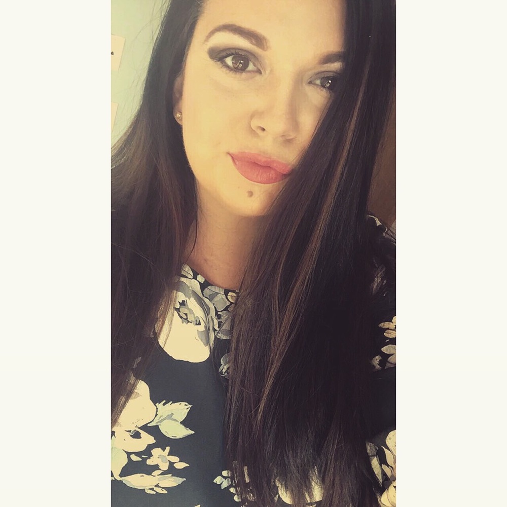 Meet your Posher, Ashley